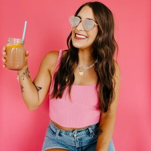 Meet your Posher, Hannah